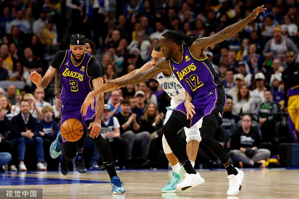 展示了他出 展示了他出